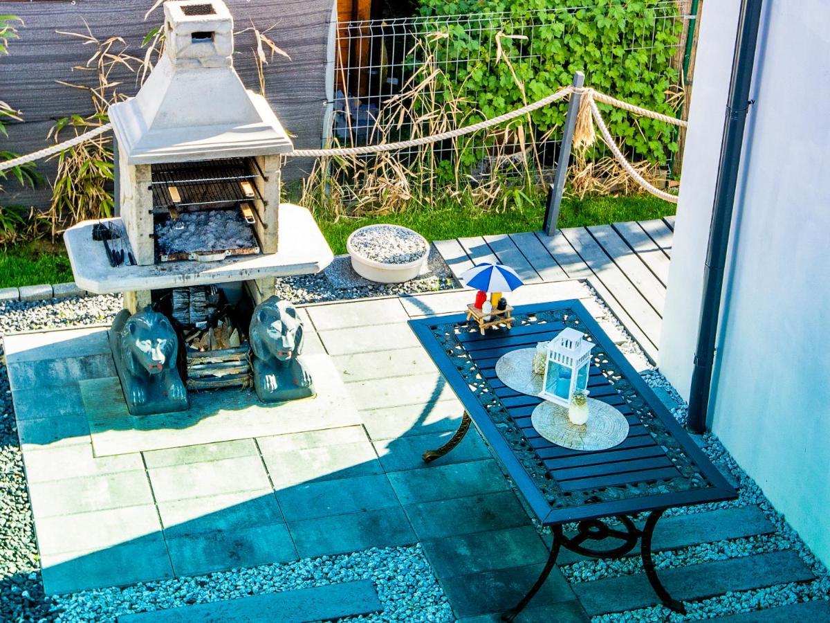 Temple Luxury Resort Rewal Eksteriør bilde