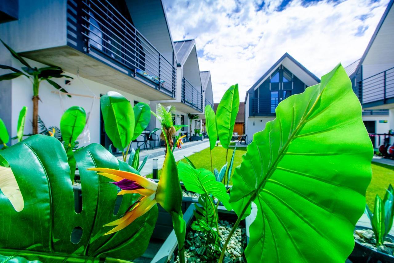Temple Luxury Resort Rewal Eksteriør bilde
